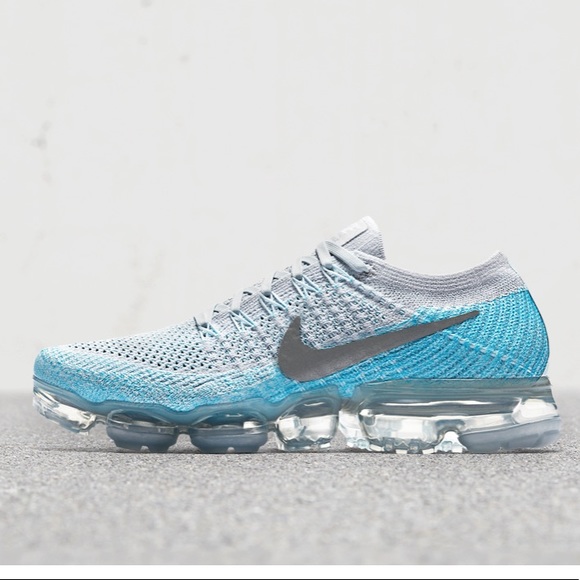 ice blue nike vapormax
